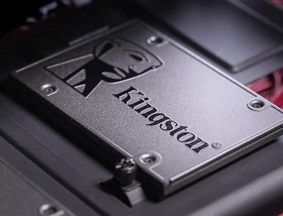 Omdia预测2026年SSD/HDD市场显著增长 AI成核心驱动